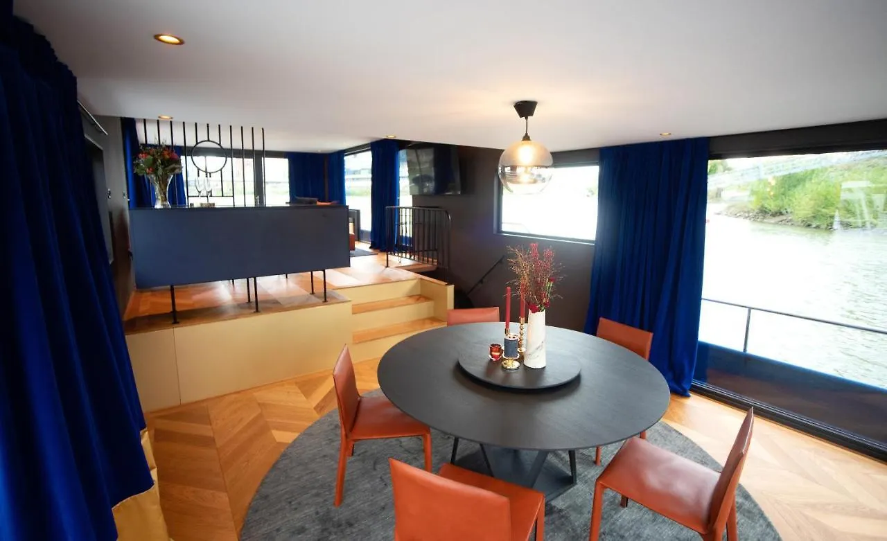 Blue Motion Medienhafen Hotel Düsseldorf