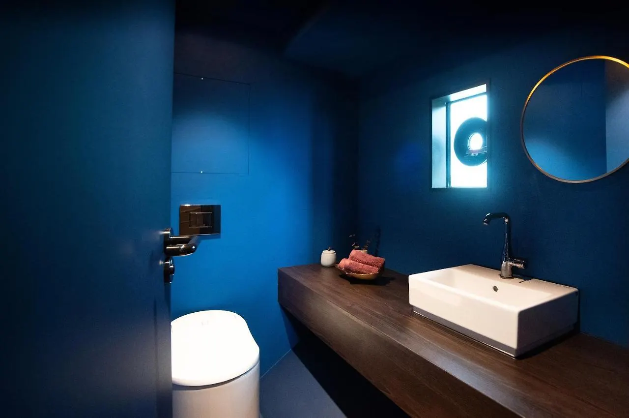 Úszó hotel Blue Motion Medienhafen Hotel Düsseldorf